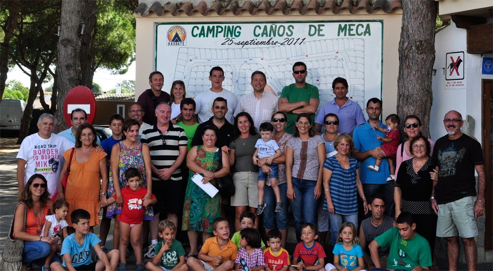 Encuentro de familias en el camping de Caos de Meca